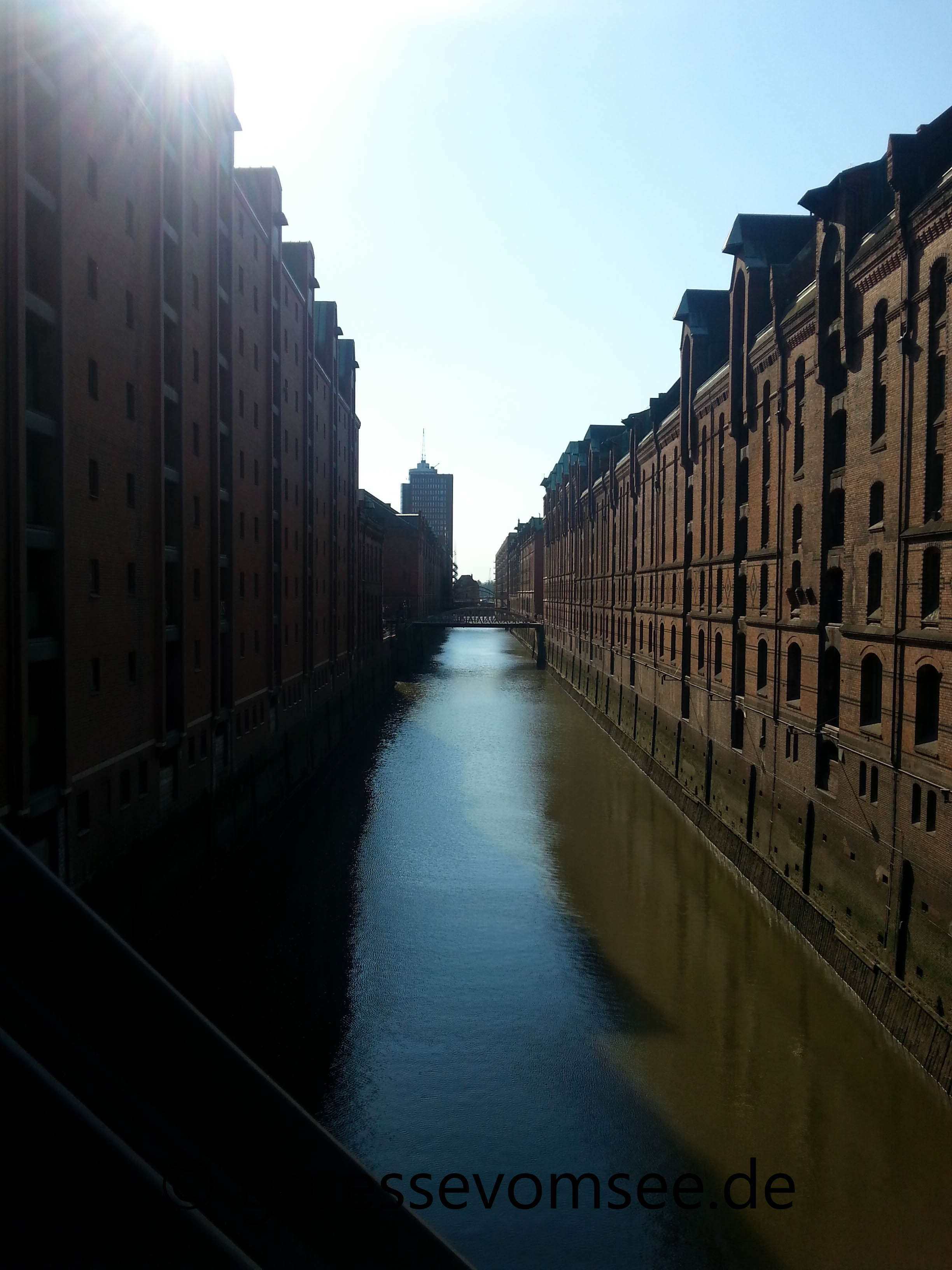 Hamburg_Hochzeit_Anna_Jan_Speicherstadt_Gruessevomsee