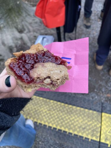 glutenfreie Linzertorte vom Hincooker auf dem Weihnachtsmarkt