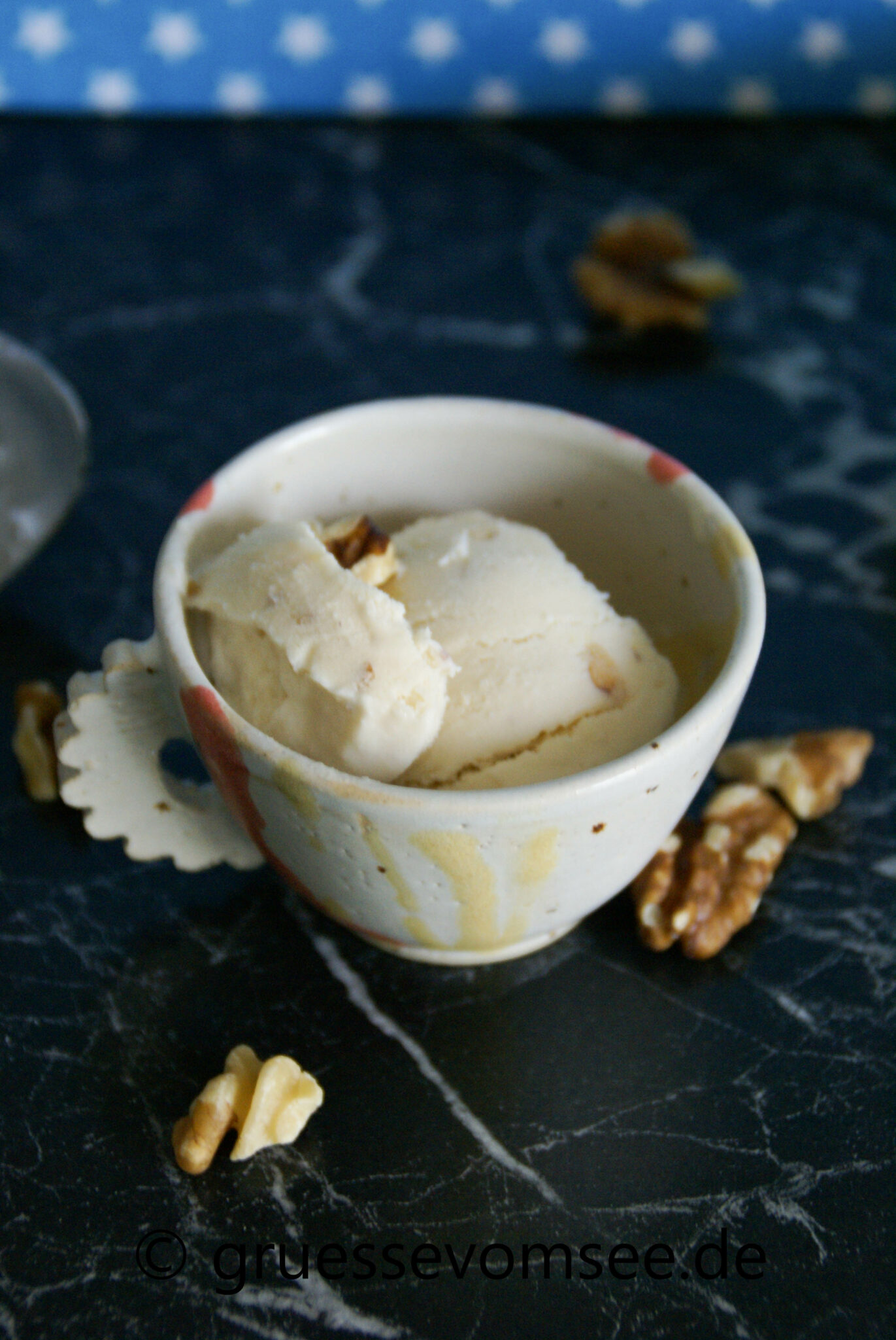 Joghurt-Kaffee-Eis - Grüsse vom See